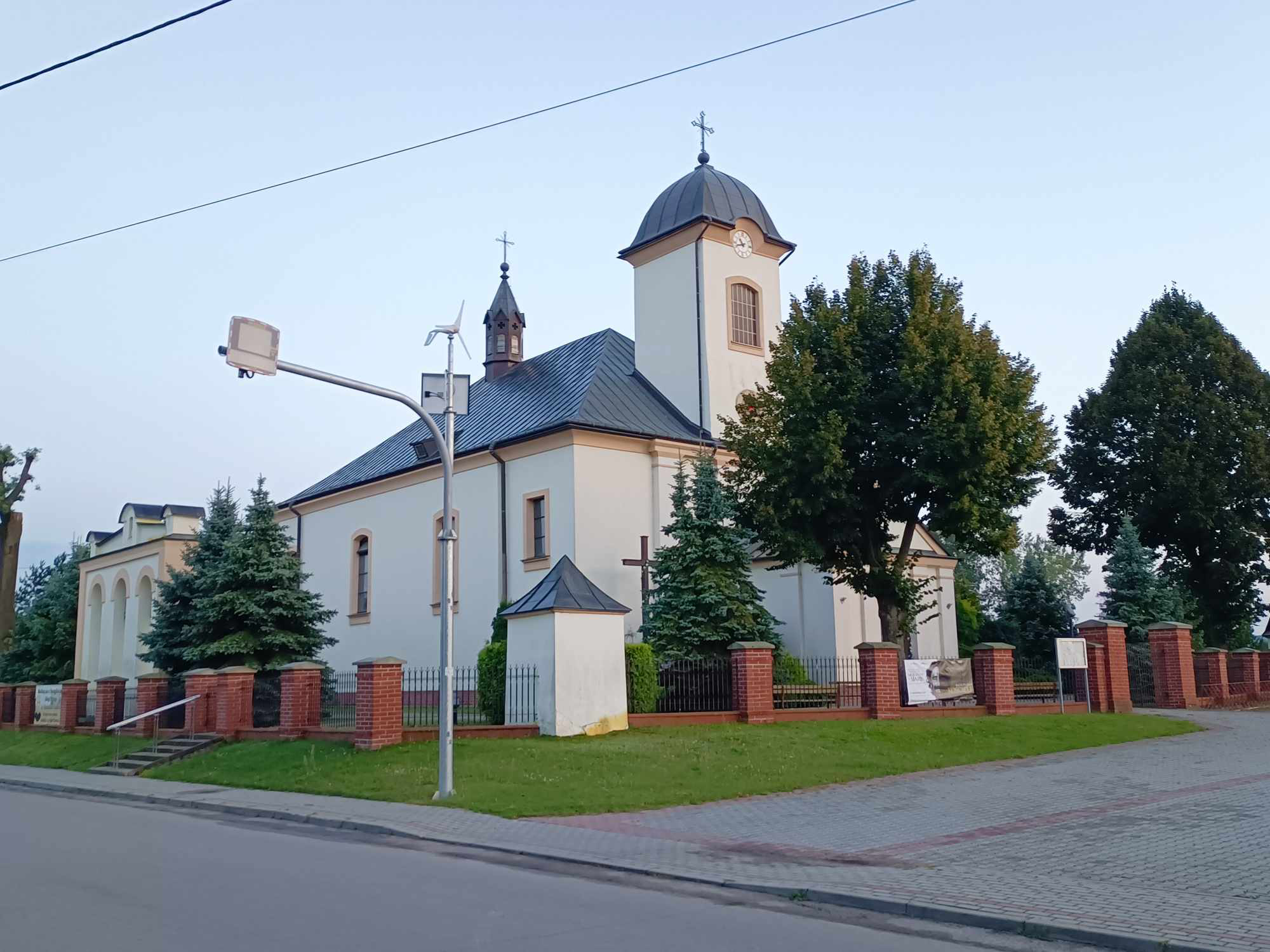 Kościoł w Dzikowcu
